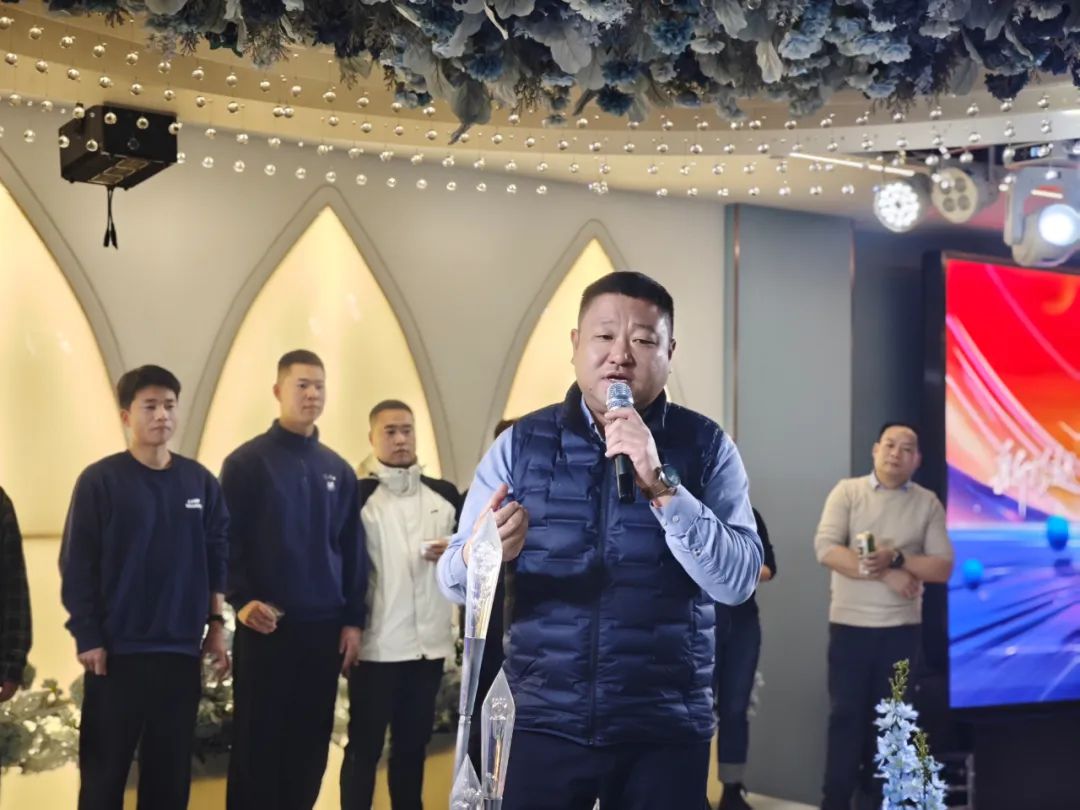 1739159715257016.jpg 1739159715257016.jpg