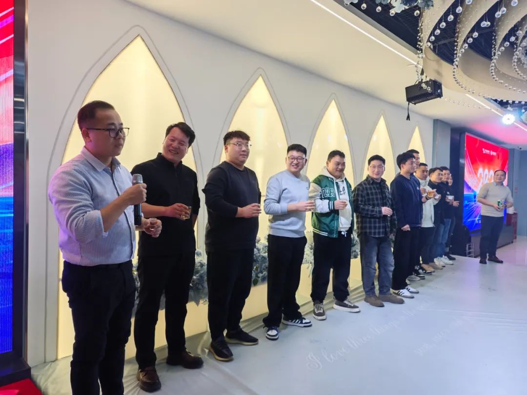 1739159782352381.jpg 1739159782352381.jpg