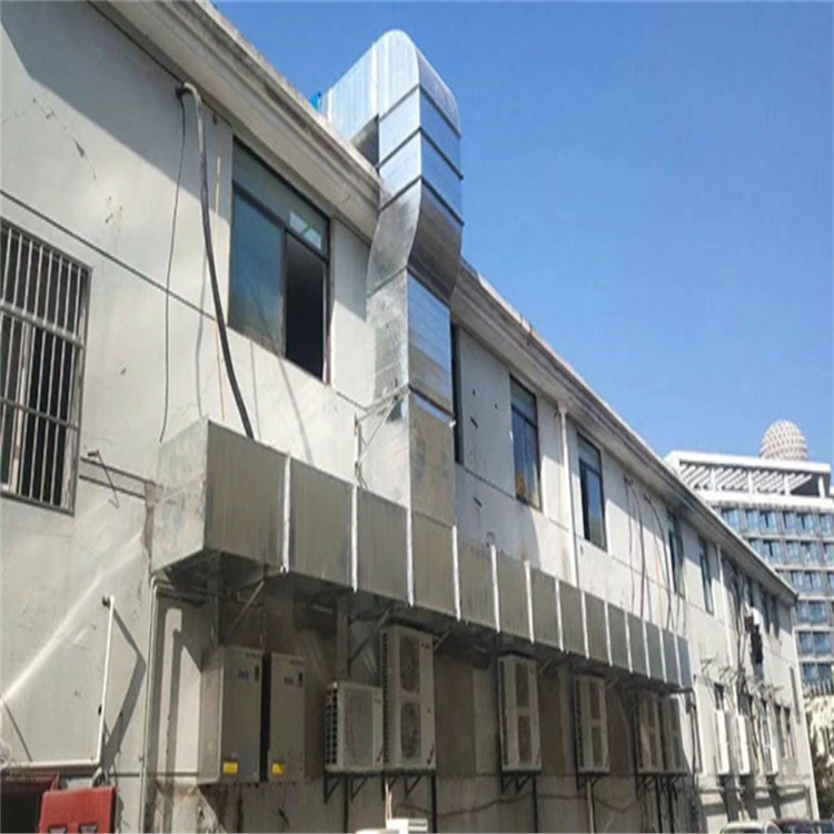 深圳風(fēng)管生產(chǎn)廠宏鑫通風(fēng)工程公司專(zhuān)注深圳通風(fēng)管道加工和深圳通風(fēng)管道安裝工程