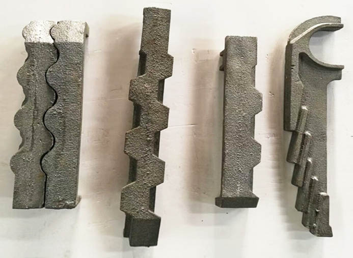 往復(fù)式機(jī)械爐往復(fù)爐排排爐垃圾料層及灰渣厚度控制